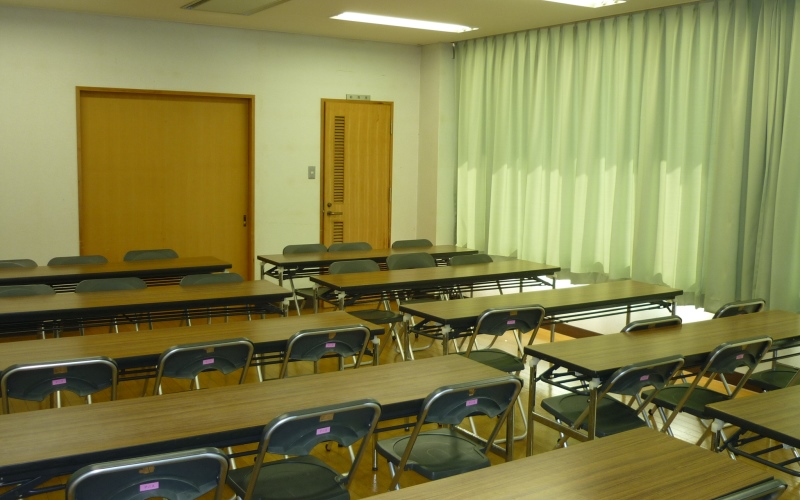 西ケ谷総合運動場クラブハウス会議室